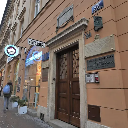 Szewska 22 Boutique-2